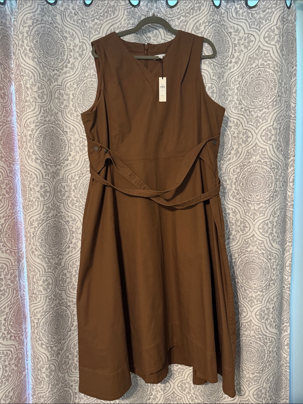 Banana Republic Brown Sleeveless V-Neck Midi Dress with Waist Tie Detail